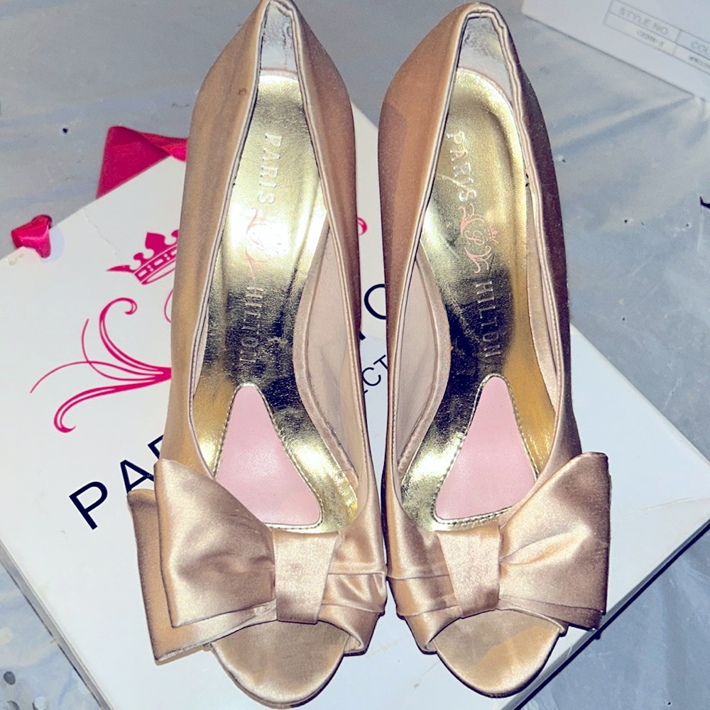 Paris Hilton platform shoes size 7.5 cream was $120 only $35